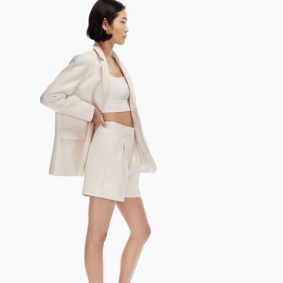 Wilfred Effortless faux leather shorts - Picture 3 of 9